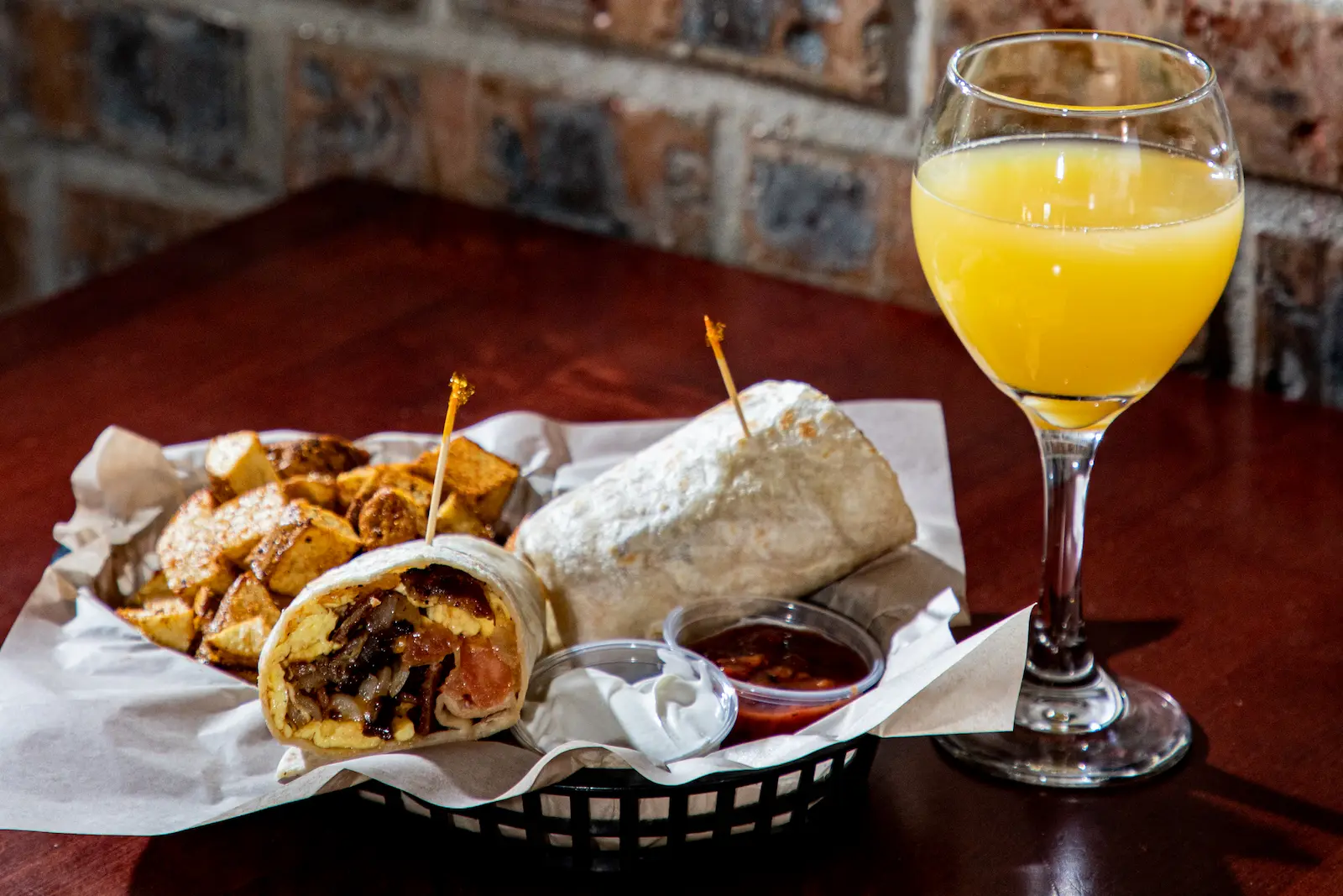 Great Food, Savory Drinks, and Good Times!